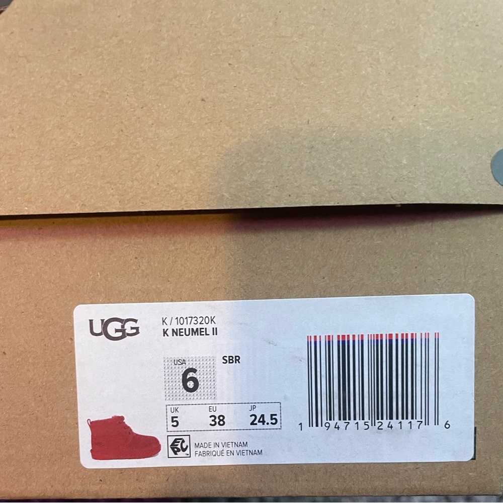Red ugg boots